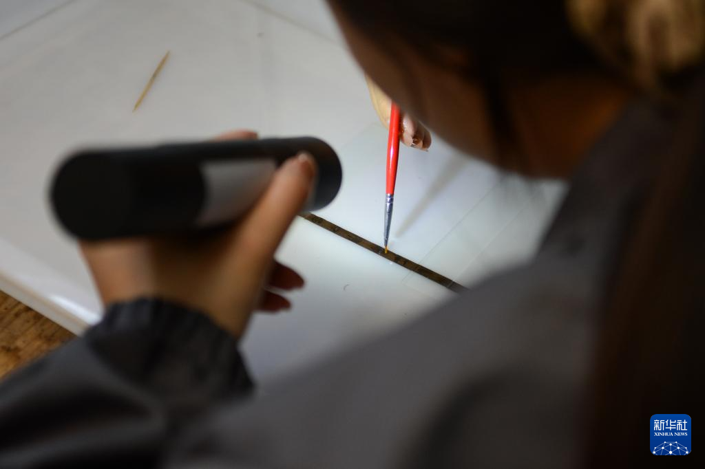 唤醒“沉睡”的简牍