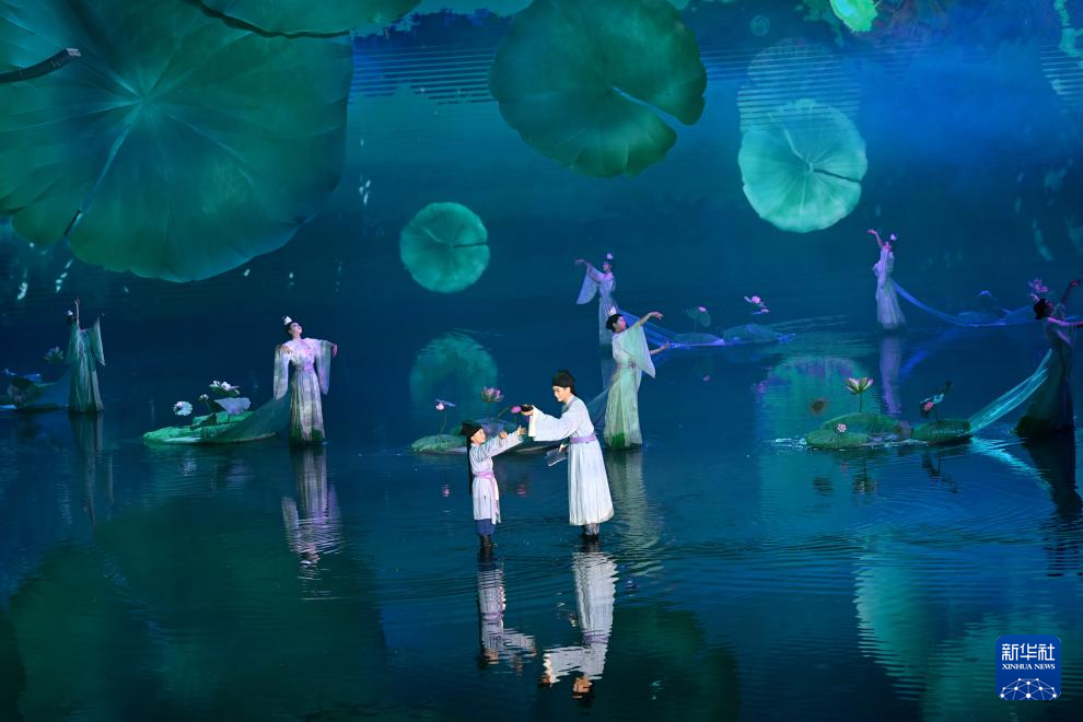 文旅舞台剧《月映武夷》上演