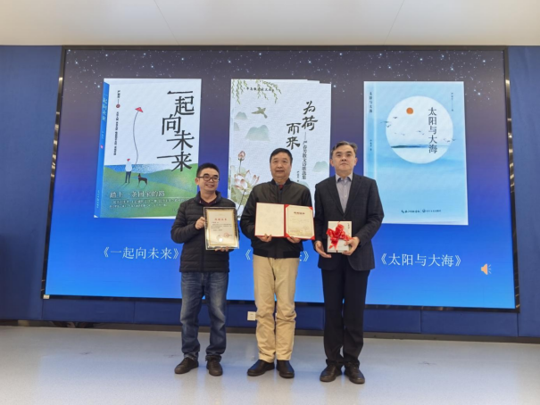 光明读书会文化进校园活动走进烟台大学 光明读书会文化进校园活动走进烟台大学