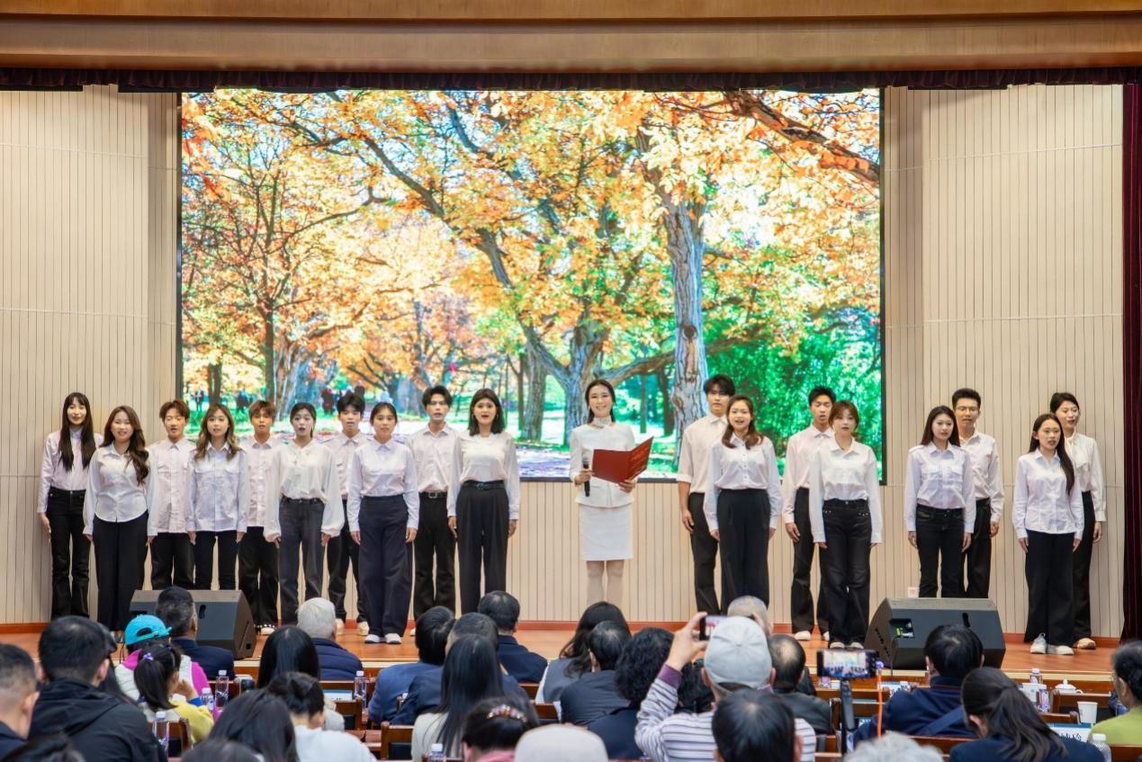 全国光明领读人（湖北）启动仪式暨主题诵读大会举行