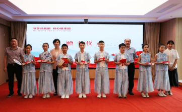 “读懂江西 爱上江西”本土文化丛书出版工程启动 “读懂江西 爱上江西”本土文化丛书出版工程启动